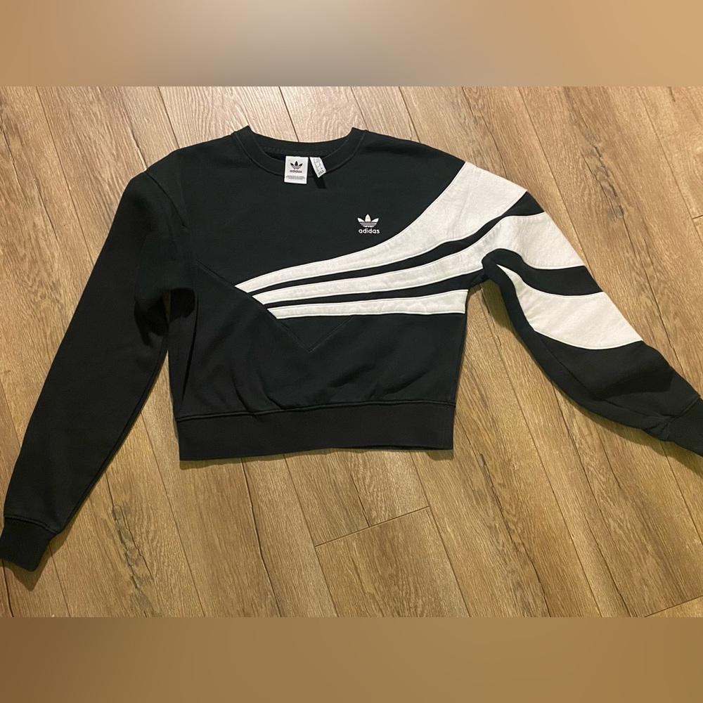 Adidas Women’s Black and White Colorblock Striped Crewneck Sweatshirt Size XS